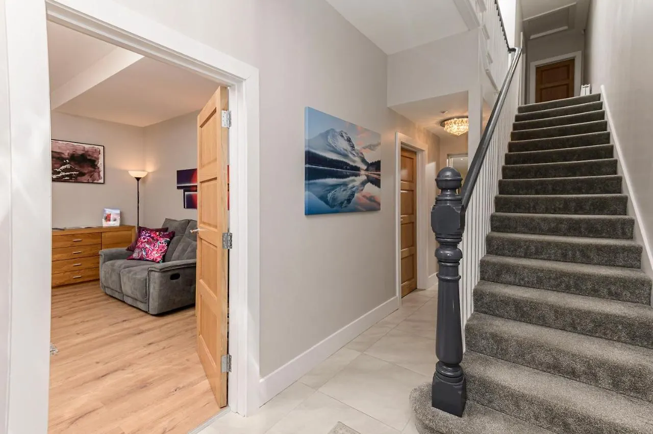 Prázdninový dům Vila Park View - 4 Star Luxury Belfast
