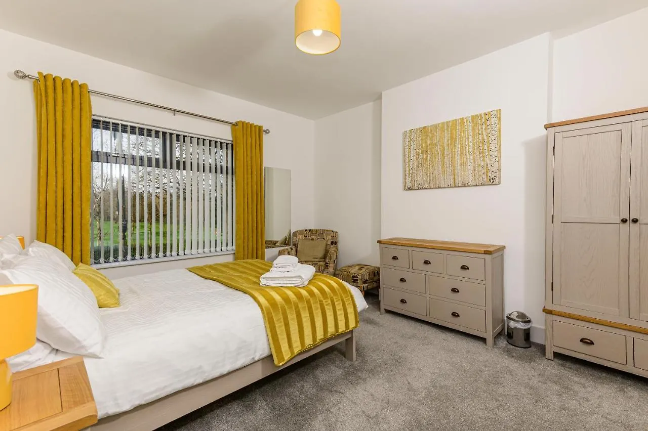 Vila Park View - 4 Star Luxury Belfast